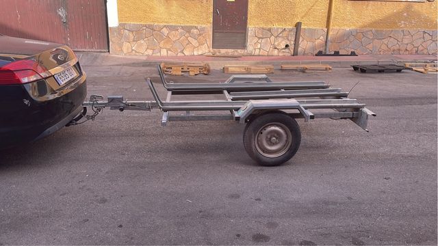 Alquiler Remolque de Motos