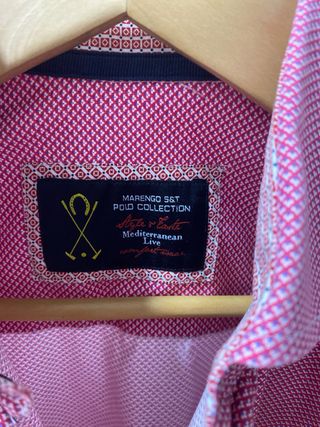 Camisa rosa estampada