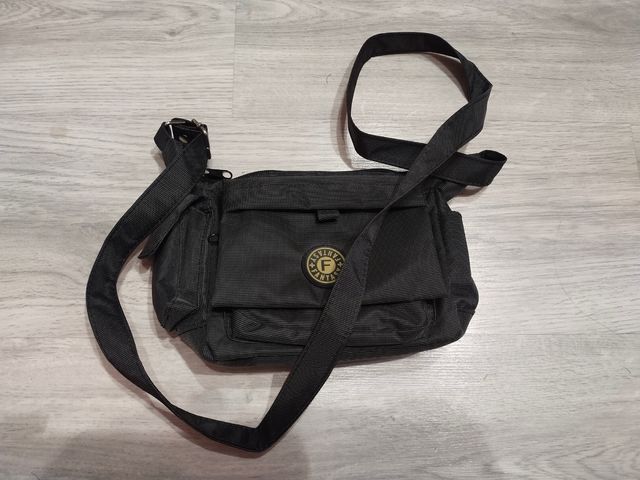 Bolso bandolera negro