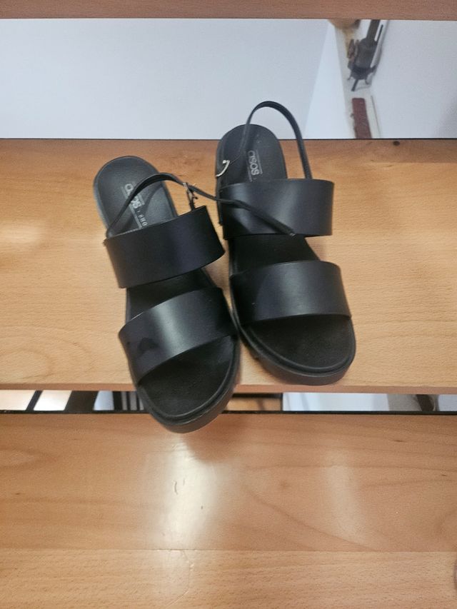 Sandalias ASOS negras plataforma