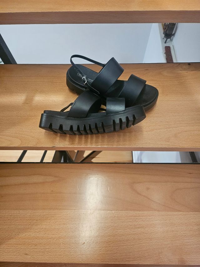 Sandalias ASOS negras plataforma