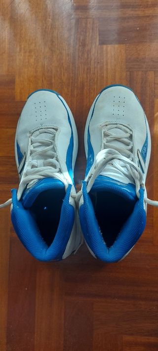 Zapatillas Adidas baloncesto vintage