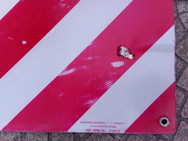 Cartello Carichi Sporgenti metallico