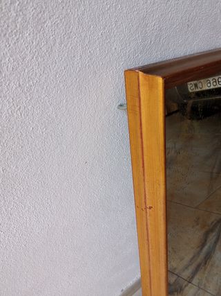 Espejo dorado antiguo