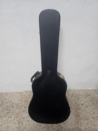 Guitarra Guild 12 cuerdas 
Guild 1212 E
