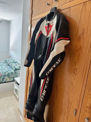 Mono Dainese moto mujer