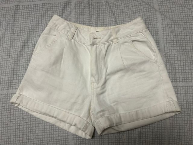 Shorts bianchi vita alta