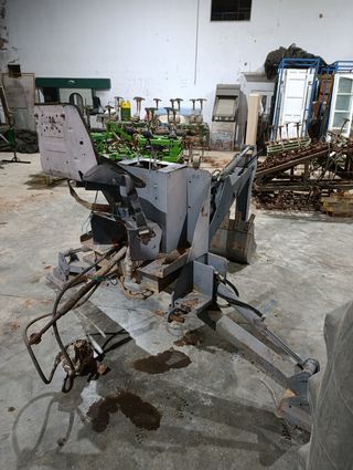 Vendo Retroexcavadora para tractor