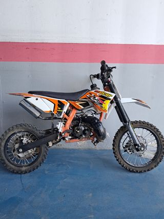 Moto motocross Malcor 49 cc infantil
