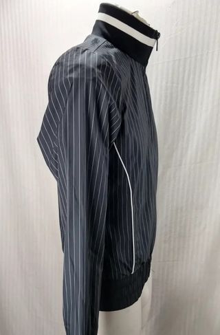 Chaqueta Nike pinstripe