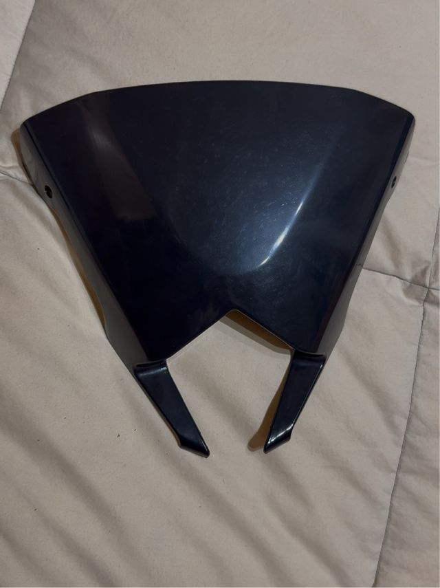 Careta frontal Yamaha FZ8