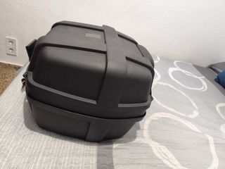 Baúl moto 47L - Portaequipajes