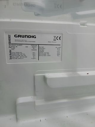 Targeta de Nevera GRUNDIG