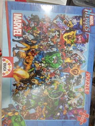Puzzle Marvel 1000 piezas.
