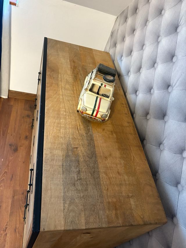 Fabbricazione di cassettiere industriali  Può essere spostato!