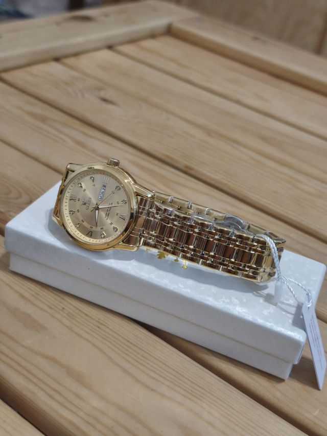 Reloj OLEVS dorado para hombre