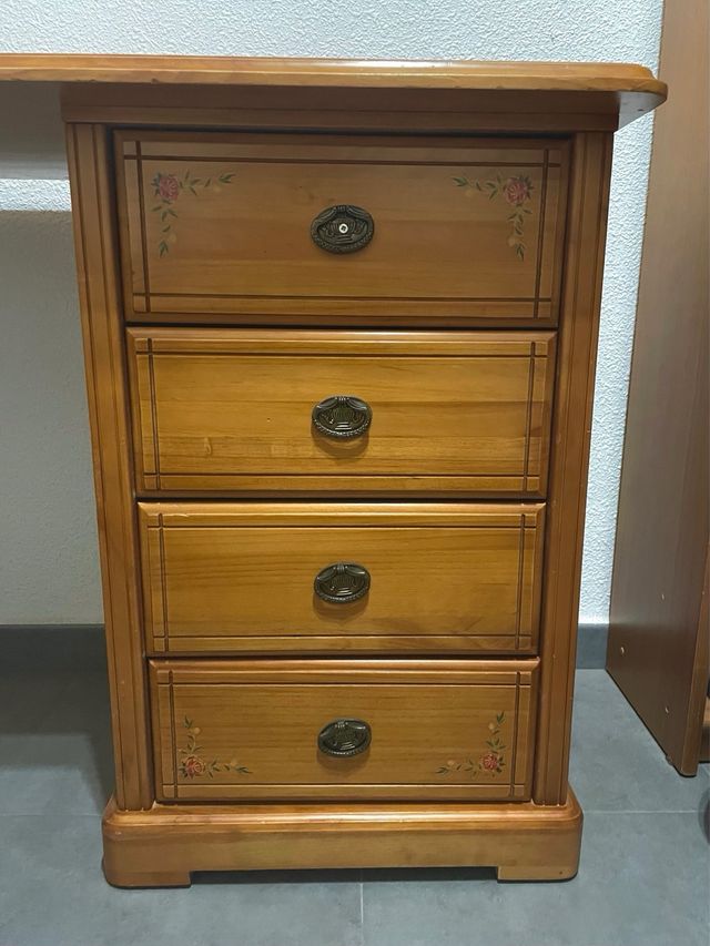 Escritorio madera pino - 4 cajones