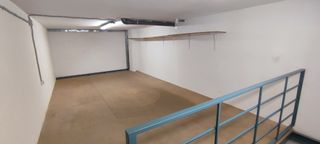 Garaje/cochera cerrada con trastero