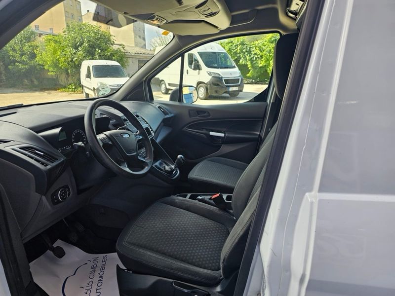 Ford Transit Connect 2020, foto 3