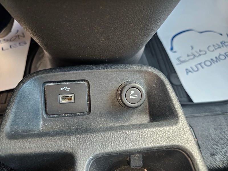 Ford Transit Connect 2020, foto 7