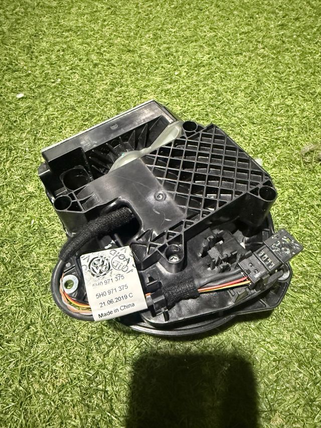 cámara trasera Emblema Volkswagen Golf 8