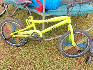 Bicicleta BMX Verde Lima