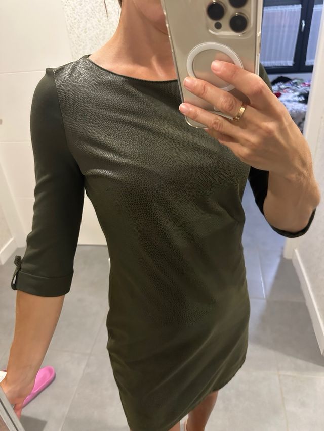 Vestido Cortefiel verde oliva