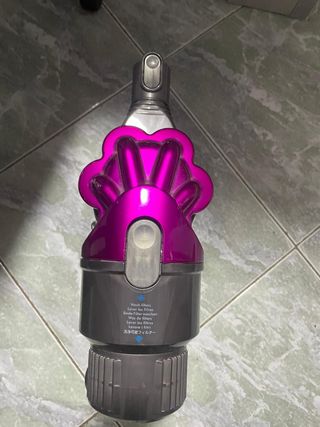  Dyson DC16