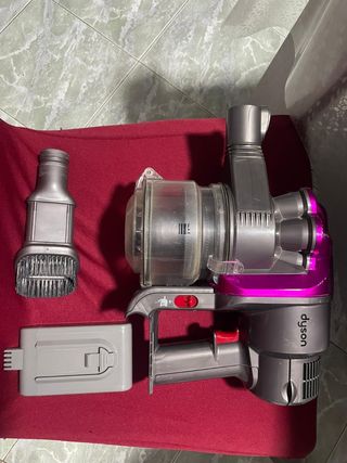  Dyson DC16