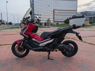 Honda XADV 750 - Moto Scooter