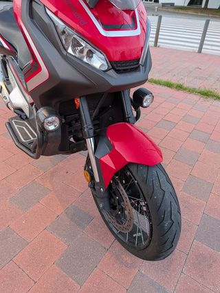 Honda XADV 750 - Moto Scooter