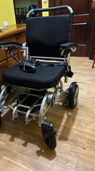 silla de ruedas eléctrica