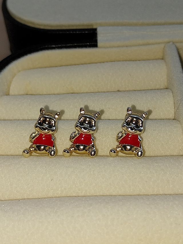 Pendentes Ursinho Pooh - Dourado