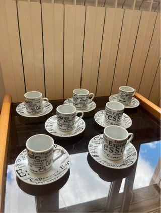 Juego 8 tazas café - Porcelana