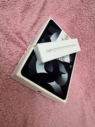 iPad Air 5 256GB REACONDICIONADO + APPLE PENCIL