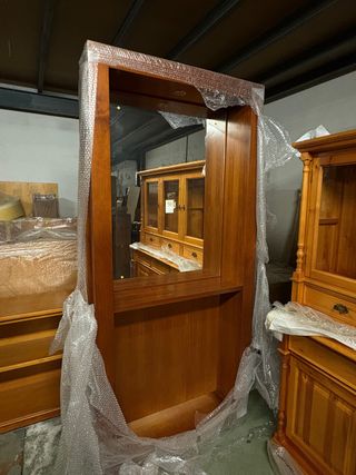 Espectacular entrada madera maciza