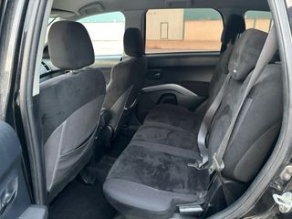 Mitsubishi Outlander 2007