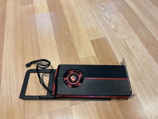 Tarjeta gráfica ATI Radeon HD 5770 1GB