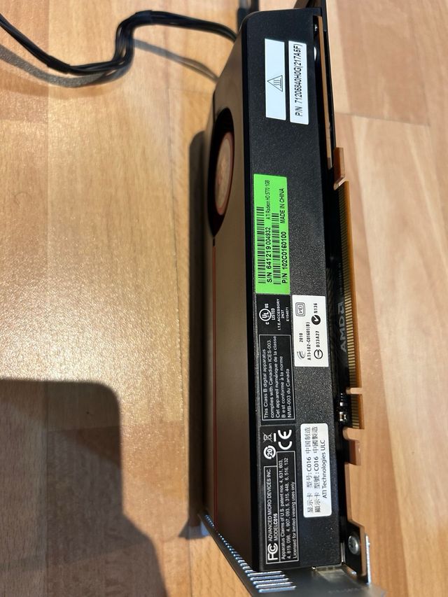 Tarjeta gráfica ATI Radeon HD 5770 1GB