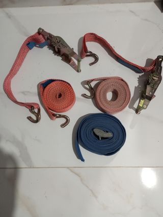 2 Cinturones de carga - amarre