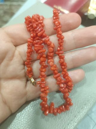 Collar Coral Rojo