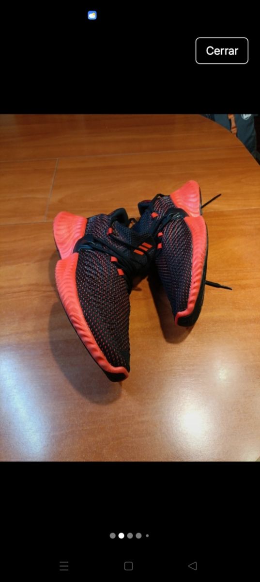 Zapatillas Adidas 42.5 - Negras/Rojas