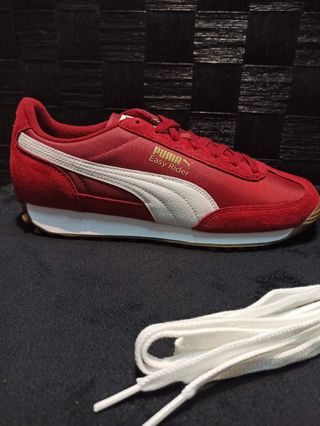 Puma Easy Rider Retro color Red Intense/Puma White