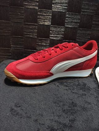 Puma Easy Rider Retro color Red Intense/Puma White