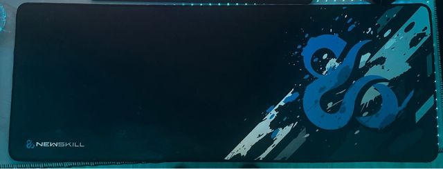 Pack : Teclado, Ratón, Cascos, Mando y Alfombrilla