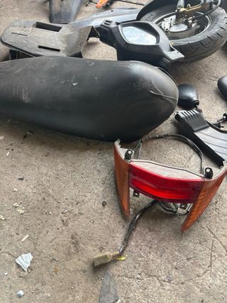 Despiece Honda Lead 100cc