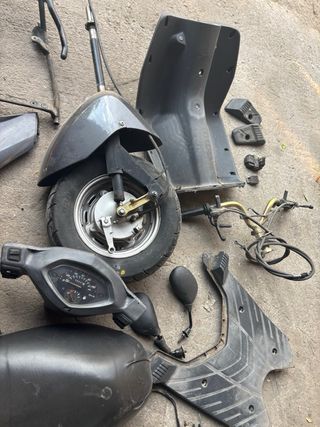 Despiece Honda Lead 100cc