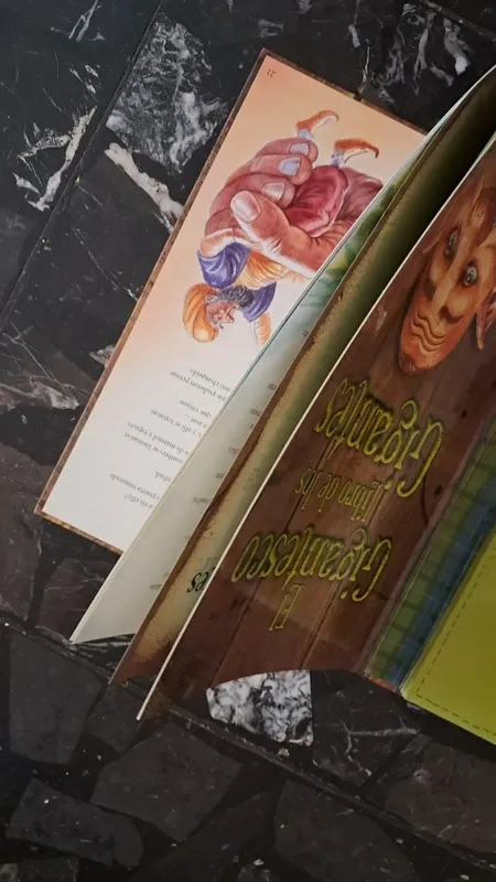 El gigantesco libro de los gigantes (Spanish Ed...