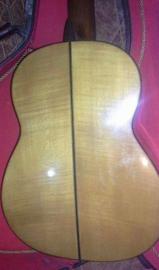 En Venta Requinto Pedro  Maldonado 1976