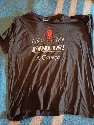 T-Shirt 'Não me Fodas a Cabeça' - Tam. G